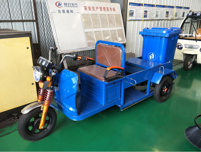 新能源電動2垃圾桶運(yùn)輸車(電動三輪清運(yùn)車廠家)