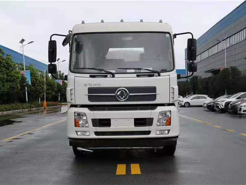 天錦新能源純電動(dòng)灑水車