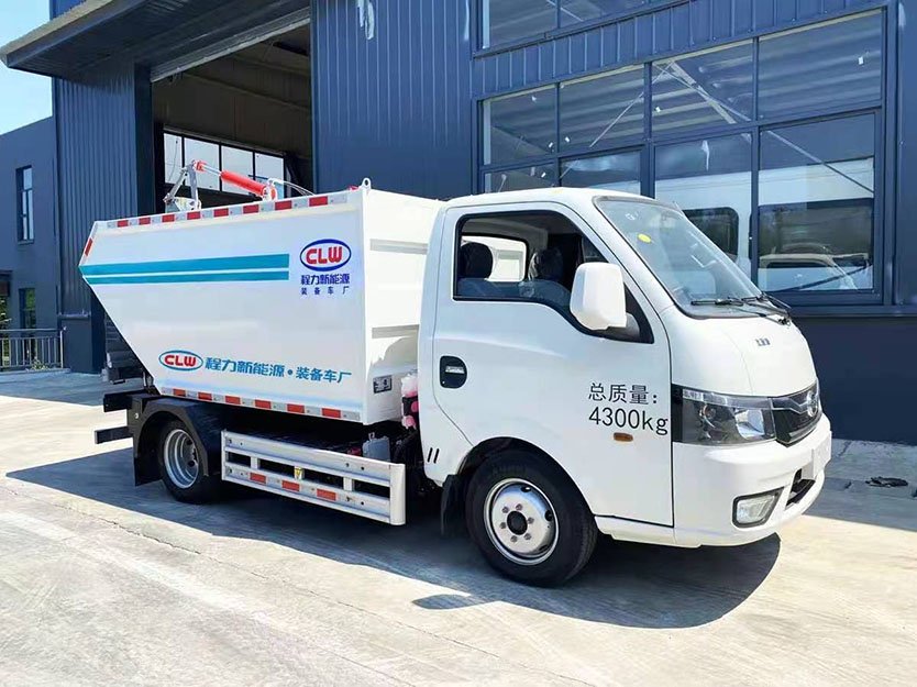 新能源純電動比亞迪T4后掛桶垃圾車