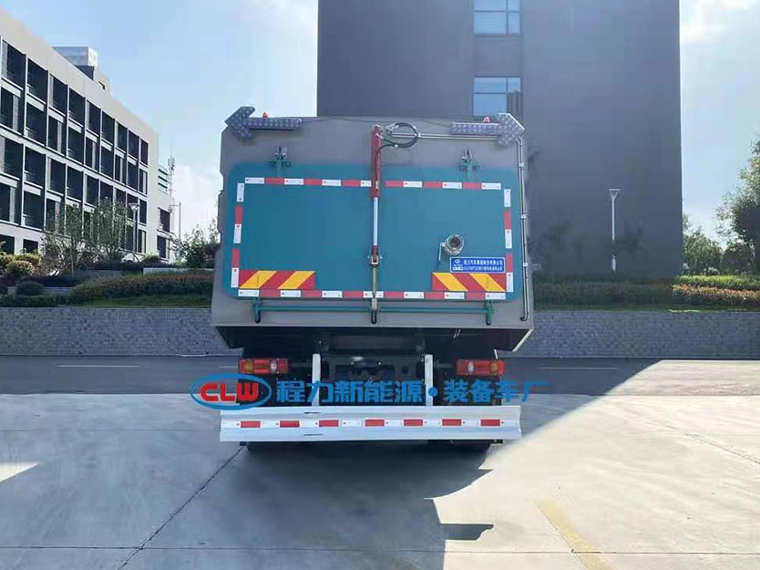 純電動(dòng)?xùn)|風(fēng)天錦8方干掃吸塵車(chē)
