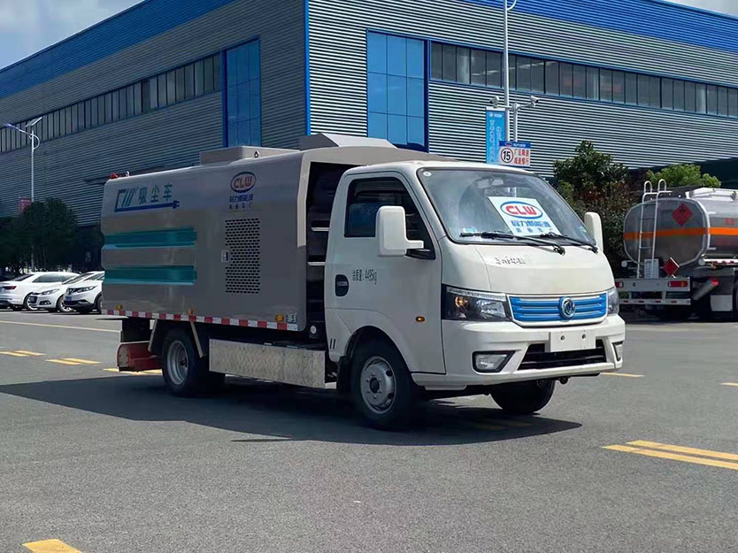 程力新能源純電動(dòng)?xùn)|風(fēng)華神吸塵車