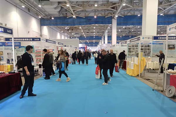 展會(huì)現(xiàn)場